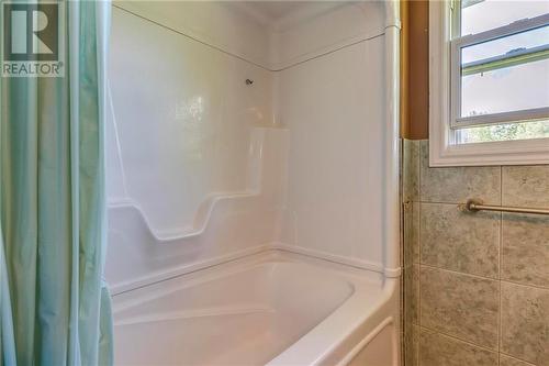 6912 Rte 515 Route, Saint-Paul, NB - Indoor Photo Showing Bathroom