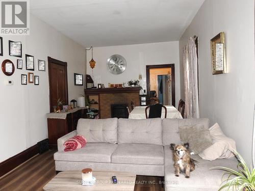 Unit A - 185 John Street, Ingersoll (Ingersoll - South), ON - Indoor Photo Showing Living Room