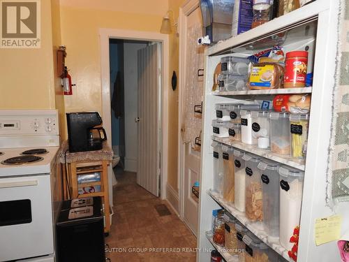 Unit A - 185 John Street, Ingersoll (Ingersoll - South), ON - Indoor Photo Showing Kitchen