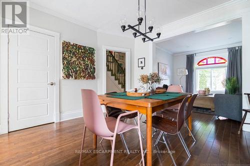 55 Cheever Street, Hamilton, ON - Indoor Photo Showing Dining Room