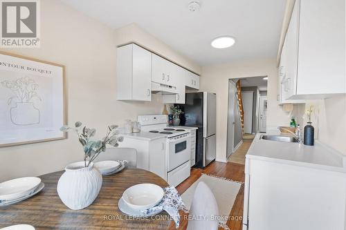 197 - 10 Bassett Boulevard, Whitby, ON - Indoor Photo Showing Kitchen