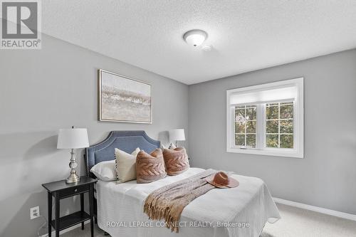 197 - 10 Bassett Boulevard, Whitby, ON - Indoor Photo Showing Bedroom