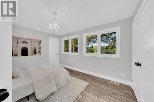 6 & 8 Macleod Estate Court, Richmond Hill, ON - Indoor Photo Showing Bedroom