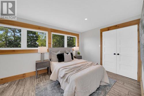 6 & 8 Macleod Estate Court, Richmond Hill, ON - Indoor Photo Showing Bedroom