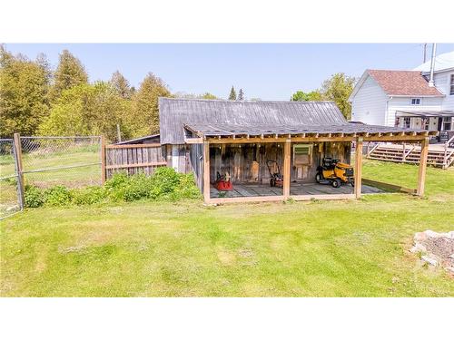 5475 511 Highway, Lanark Highlands, ON 