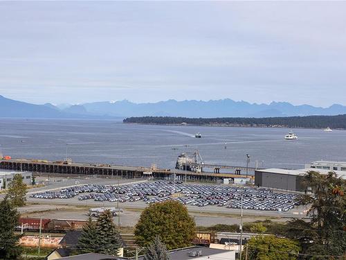 204-135 Haliburton St, Nanaimo, BC - Outdoor With Body Of Water With View