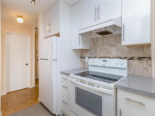 609-647 Michigan St, Victoria, BC - Indoor Photo Showing Kitchen