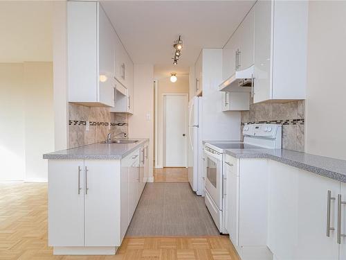 609-647 Michigan St, Victoria, BC - Indoor Photo Showing Kitchen