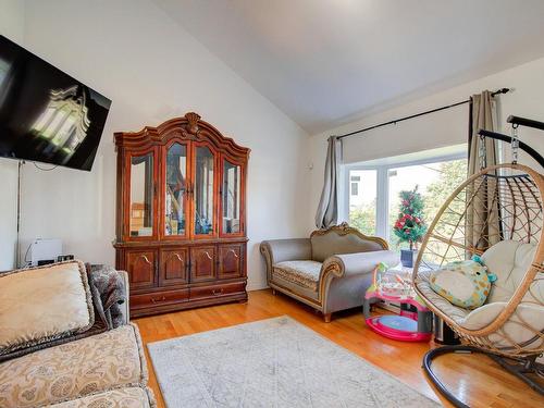 Salle - 428 Rue Ivanhoe, Laval (Fabreville), QC - Indoor Photo Showing Bedroom