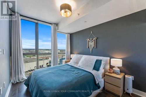 1007 - 2916 Highway 7, Vaughan, ON - Indoor Photo Showing Bedroom