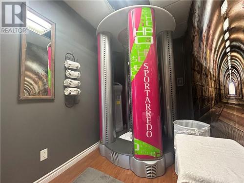 Sportarredo Italian Stand Up Health Tanning Bed - 208 Morrison Road, Pembroke, ON 