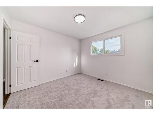 2645 135 Av Nw, Edmonton, AB - Indoor Photo Showing Other Room