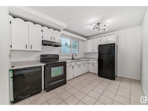 2645 135 Av Nw, Edmonton, AB - Indoor Photo Showing Kitchen