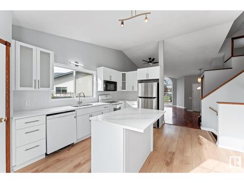 12803 145 Av Nw Nw, Edmonton, AB - Indoor Photo Showing Kitchen With Upgraded Kitchen