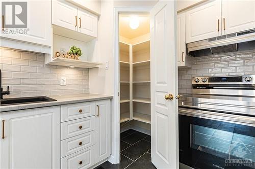 28 Drysdale Street, Ottawa, ON - Indoor Photo Showing Kitchen