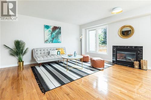 28 Drysdale Street, Ottawa, ON - Indoor Photo Showing Living Room With Fireplace