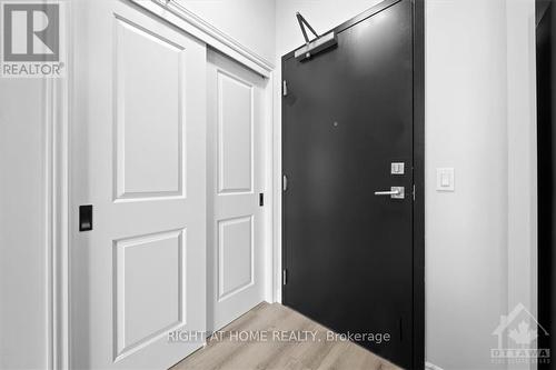 611 - 1350 Hemlock Road, Ottawa, ON - Indoor Photo Showing Other Room