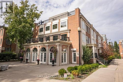 924 - 5 Everson Drive, Toronto, ON - Outdoor With Facade