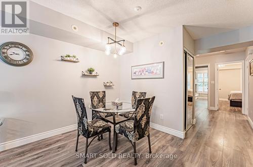 924 - 5 Everson Drive, Toronto, ON - Indoor Photo Showing Dining Room