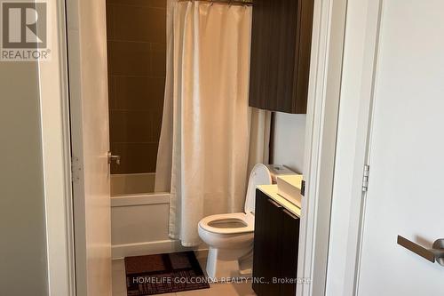 3904 - 159 Dundas Street E, Toronto, ON - Indoor Photo Showing Bathroom