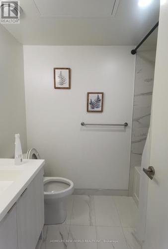 2706 - 138 Downes Street, Toronto, ON - Indoor Photo Showing Bathroom