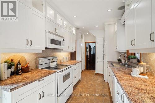 121 Albany Avenue, Toronto, ON - Indoor Photo Showing Kitchen With Double Sink