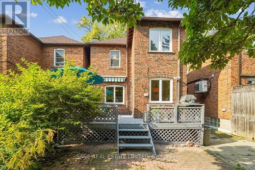 121 Albany Avenue, Toronto, ON - Outdoor