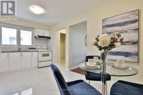 40 Longbow Square, Toronto, ON - Indoor