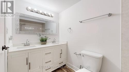 3 Phalen Crescent, Toronto, ON - Indoor Photo Showing Bathroom