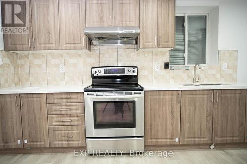 Bsmt - 26 Saunter Court, Brampton, ON - Indoor Photo Showing Kitchen With Upgraded Kitchen