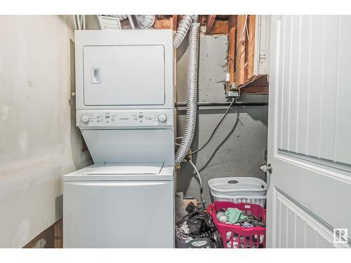 9304/08 127 Av Nw, Edmonton, AB - Indoor Photo Showing Laundry Room