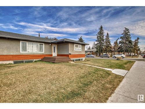 9304/08 127 Av Nw, Edmonton, AB - Outdoor