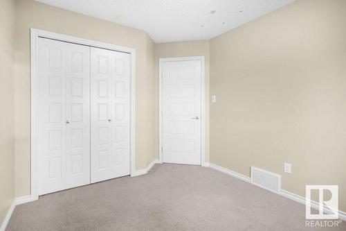 582 Tamarack Rd Nw Nw, Edmonton, AB - Indoor Photo Showing Other Room