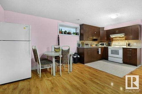 582 Tamarack Rd Nw Nw, Edmonton, AB - Indoor Photo Showing Other Room