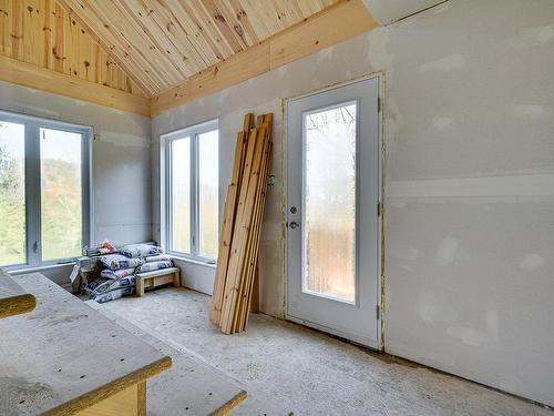 IntÃ©rieur - 3548 Ch. Chalifoux, Saint-Adolphe-D'Howard, QC - Indoor Photo Showing Other Room