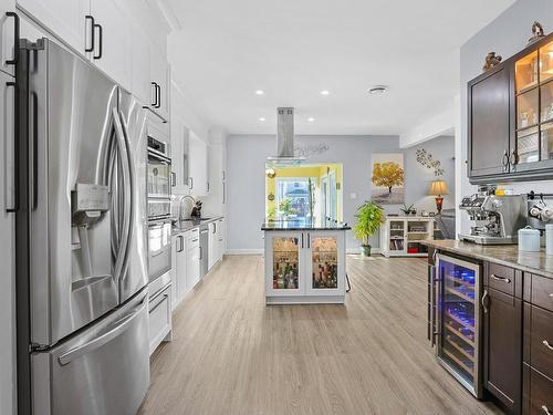 Kitchen - 39 Rue Monseigneur-Dorais, Mercier, QC - Indoor Photo Showing Kitchen With Upgraded Kitchen