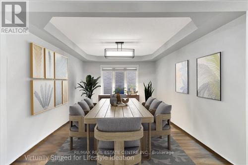 30 Scarletwood Street, Hamilton, ON - Indoor Photo Showing Dining Room