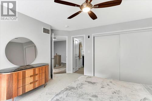 30 Scarletwood Street, Hamilton, ON - Indoor Photo Showing Bedroom