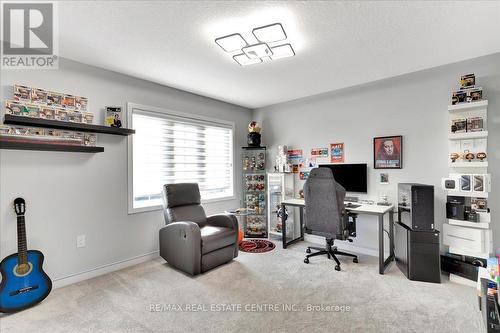 30 Scarletwood Street, Hamilton, ON - Indoor Photo Showing Office