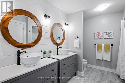 3 - 124 Parkinson Crescent, Orangeville, ON - Indoor Photo Showing Bathroom