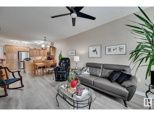 9820 165 St Nw, Edmonton, AB - Indoor Photo Showing Living Room