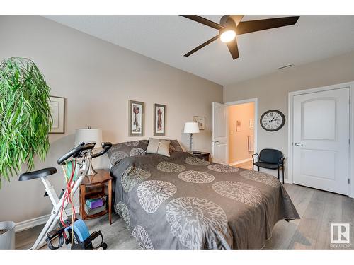 9820 165 St Nw, Edmonton, AB - Indoor Photo Showing Bedroom