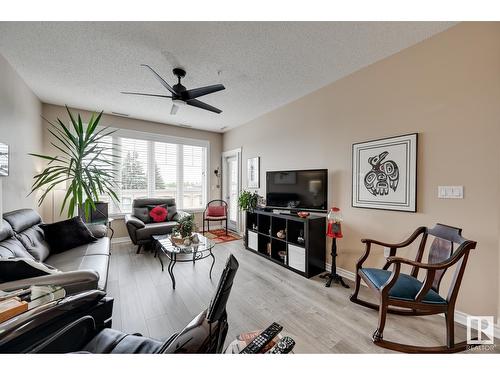 9820 165 St Nw, Edmonton, AB - Indoor Photo Showing Living Room