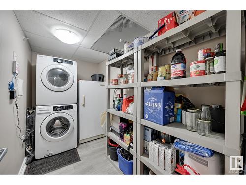 9820 165 St Nw, Edmonton, AB - Indoor Photo Showing Laundry Room