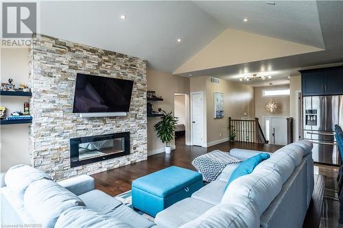 432 Devonshire Road, Port Elgin, ON - Indoor Photo Showing Living Room With Fireplace