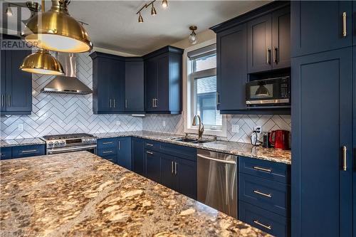 432 Devonshire Road, Port Elgin, ON - Indoor Photo Showing Kitchen With Double Sink With Upgraded Kitchen