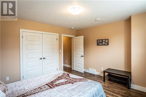 432 Devonshire Road, Port Elgin, ON - Indoor Photo Showing Bedroom