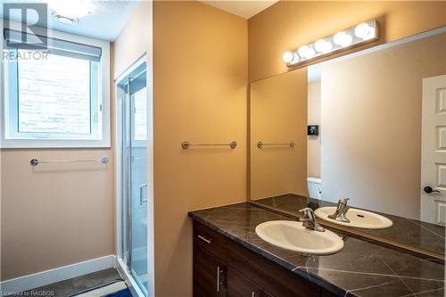 432 Devonshire Road, Port Elgin, ON - Indoor Photo Showing Bathroom