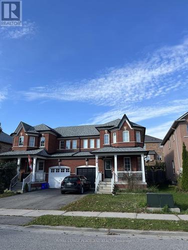 366 Flagstone Way, Newmarket, ON - Outdoor With Facade