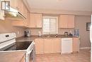 366 Flagstone Way, Newmarket, ON  - Indoor Photo Showing Kitchen With Double Sink 